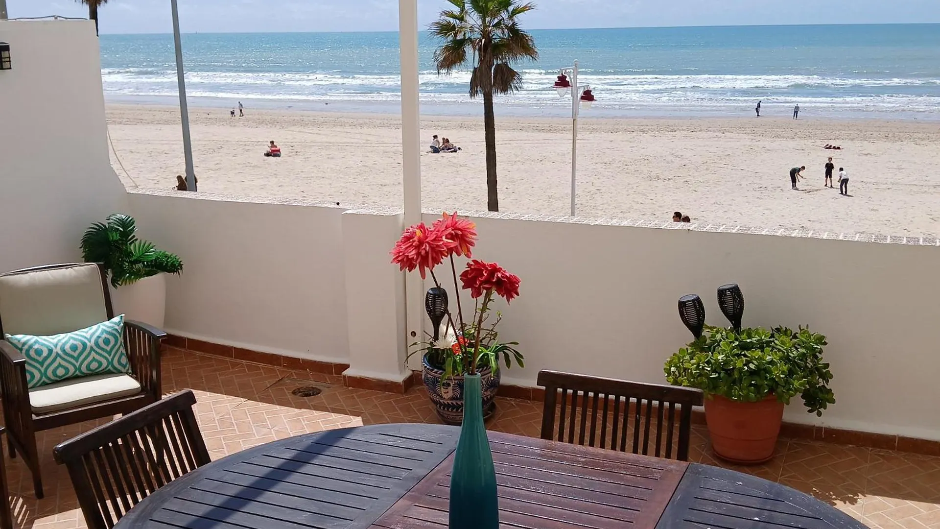 Amazing Frontal Beach Apartment #Traveller'S Awards2023 Cadiz
